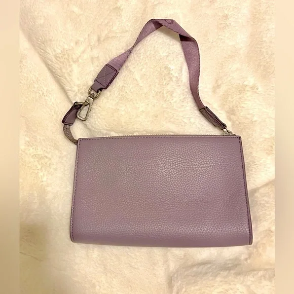 Calvin Klein CK Wristlet/Small Purse Lavender - Picture 5 of 5